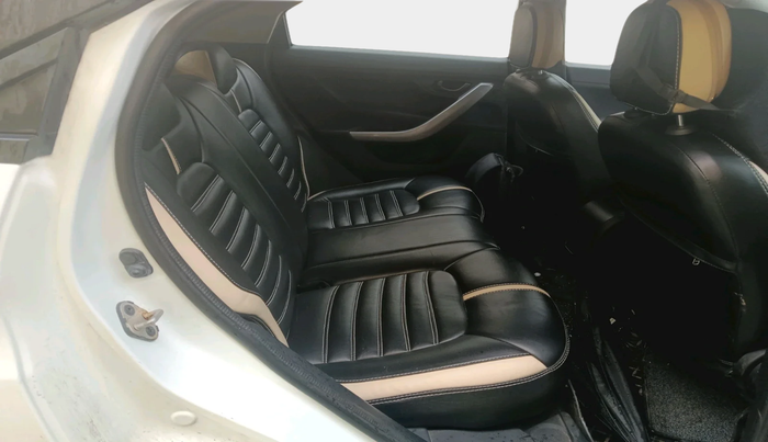 2022 Tata NEXON XM SUNROOF PETROL, Petrol, Manual, 66,597 km, interior