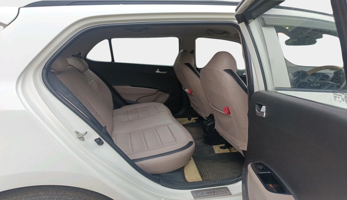 2016 Hyundai Grand i10 ASTA AT 1.2 KAPPA VTVT, Petrol, Automatic, 1,03,225 km, interior