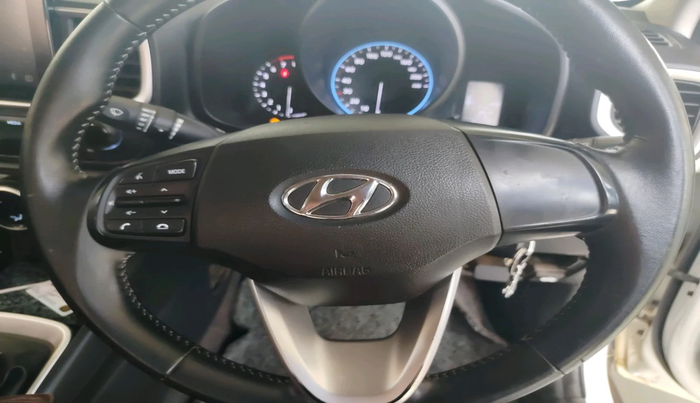 2021 Hyundai VENUE S+ 1.2, Petrol, Manual, 60,348 km, interior