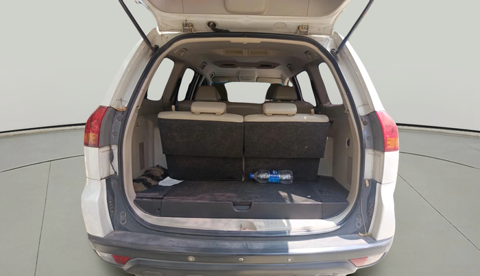 2012 Mitsubishi Pajero Sport 2.5 MT, Diesel, Manual, 1,17,707 km, exterior