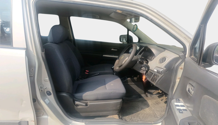 2012 Maruti Wagon R 1.0 VXI, Petrol, Manual, 91,542 km, interior