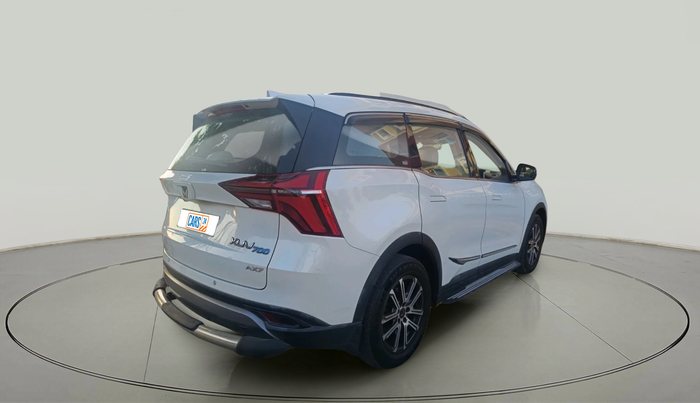 2021 Mahindra XUV700 AX 7 P AT 7 STR, Petrol, Automatic, 1,02,378 km, exterior