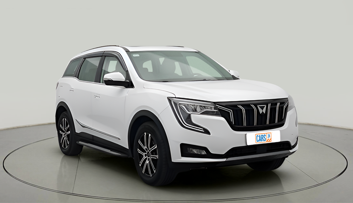 2021 Mahindra XUV700 AX 7 P AT 7 STR, Petrol, Automatic, 1,02,378 km, exterior