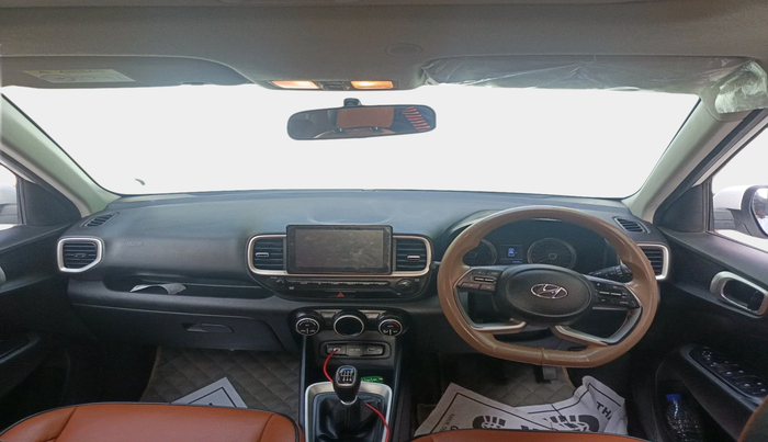 2021 Hyundai VENUE SX 1.5 (O) EXECUTIVE CRDI, Diesel, Manual, 80,038 km, interior