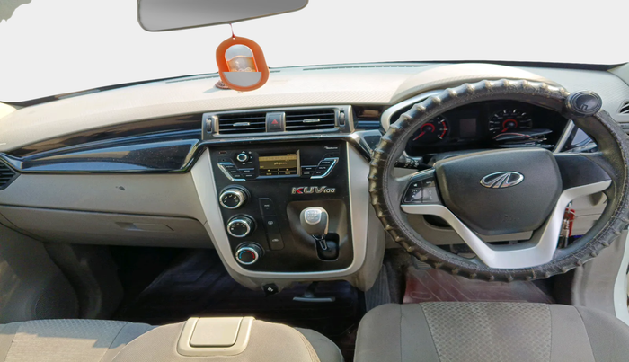 2016 Mahindra Kuv100 K8 D 6 STR, Diesel, Manual, 81,695 km, interior
