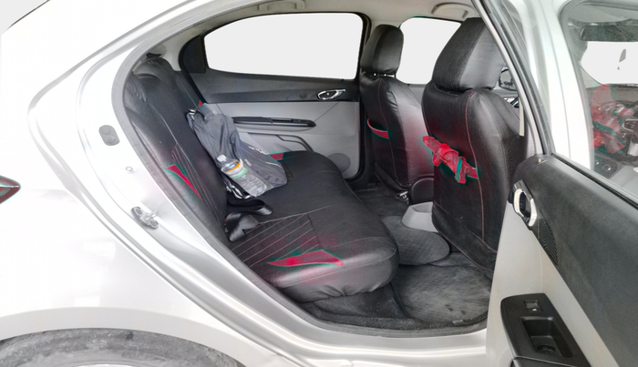2017 Tata Tiago XZ PETROL, Petrol, Manual, 56,937 km, interior