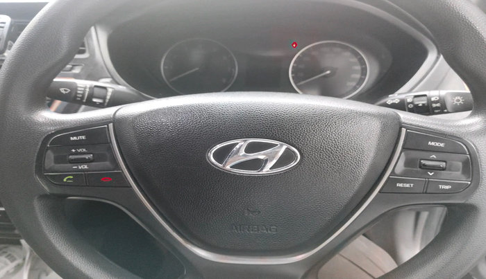 2015 Hyundai i20 Active 1.2 S, Petrol, Manual, 75,377 km, interior