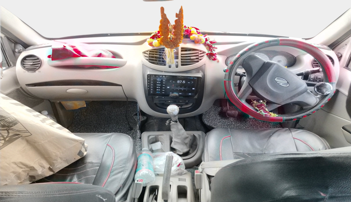 2018 Mahindra Xylo H4 BS IV, Diesel, Manual, 87,083 km, interior