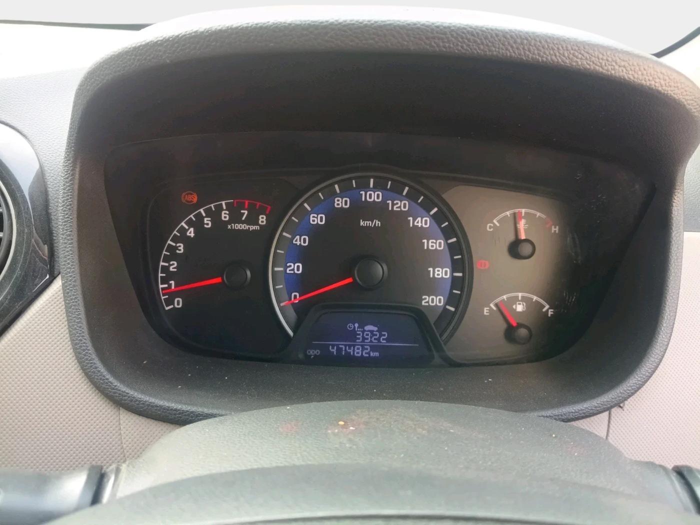 2016 Hyundai Xcent S 1.2, Petrol, Manual, 47,482 km, interior