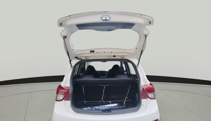 2016 Hyundai Grand i10 SPORTZ 1.2 KAPPA VTVT, Petrol, Manual, 60,649 km, exterior