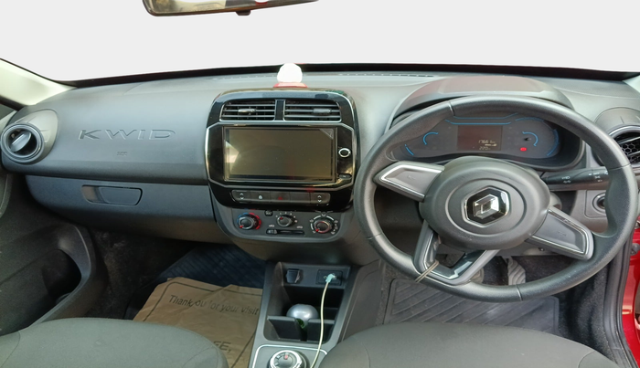 2022 Renault Kwid RXT 1.0 AMT, Petrol, Automatic, 17,665 km, interior