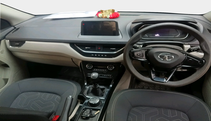 2022 Tata NEXON XZ PLUS PETROL, Petrol, Manual, 32,524 km, interior