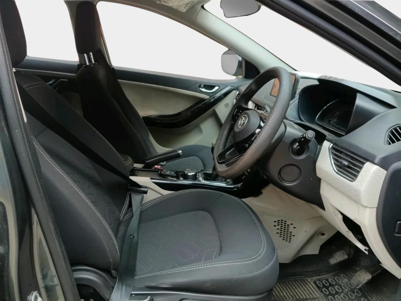 2022 Tata NEXON XZ PLUS PETROL, Petrol, Manual, 32,524 km, interior