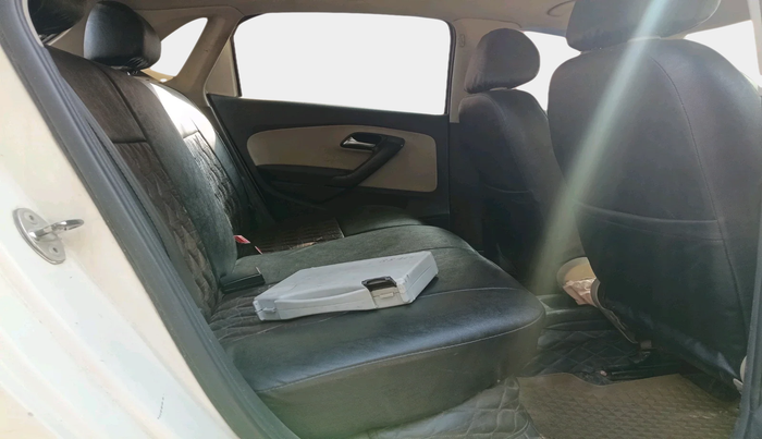 2011 Volkswagen Polo HIGHLINE1.2L, Petrol, Manual, 94,416 km, interior