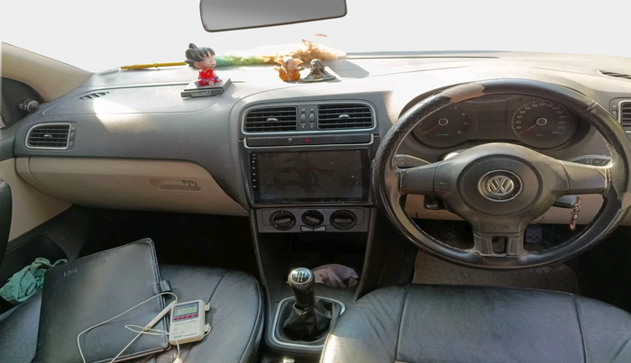 2011 Volkswagen Polo HIGHLINE1.2L, Petrol, Manual, 94,416 km, interior