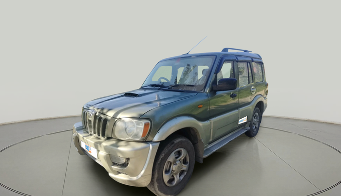 2013 Mahindra Scorpio LX, Diesel, Manual, 78,332 km, exterior