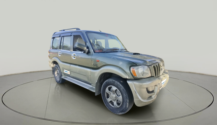 2013 Mahindra Scorpio LX, Diesel, Manual, 78,332 km, exterior