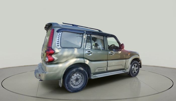 2013 Mahindra Scorpio LX, Diesel, Manual, 78,332 km, exterior
