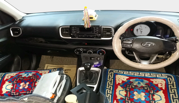 2019 Hyundai VENUE S 1.2, Petrol, Manual, 64,293 km, interior