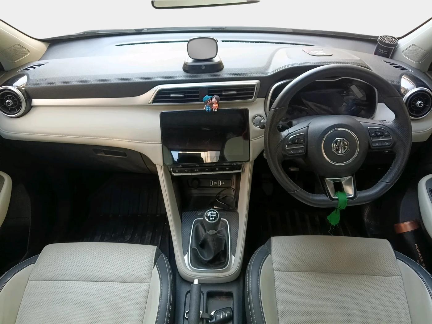 2023 MG ASTOR SHARP 1.5 MT, Petrol, Manual, 6,040 km, interior