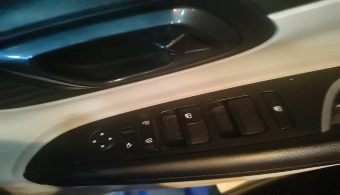 2024 Hyundai NEW I20 ASTA 1.2 MT, Petrol, Manual, 12,003 km, interior