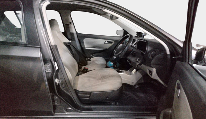 2019 Maruti Alto K10 VXI, Petrol, Manual, 42,265 km, interior