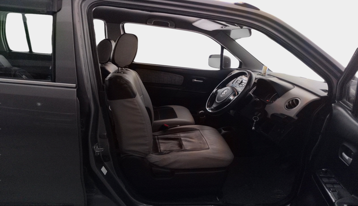 2017 Maruti Wagon R 1.0 VXI, Petrol, Manual, 55,757 km, interior