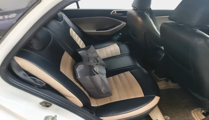 2018 Hyundai Elite i20 ASTA 1.2 (O), Petrol, Manual, 39,700 km, interior