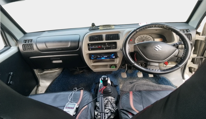 2022 Maruti Eeco 5 STR AC (O), Petrol, Manual, 44,620 km, interior