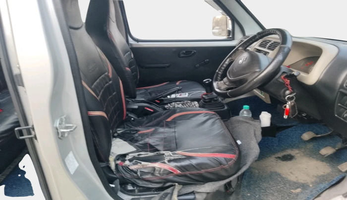 2022 Maruti Eeco 5 STR AC (O), Petrol, Manual, 44,620 km, interior