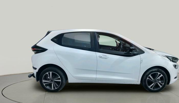 2021 Tata ALTROZ XZ PETROL, Petrol, Manual, 17,002 km, exterior