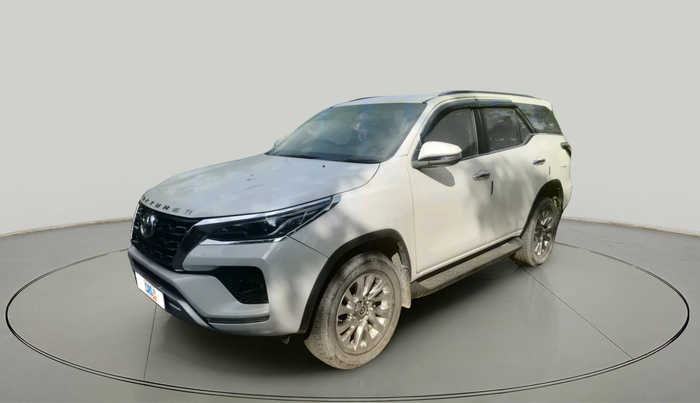 2022 Toyota Fortuner 4X4 MT 2.8 DIESEL, Diesel, Manual, 38,399 km, exterior