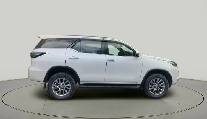 2022 Toyota Fortuner 4X4 MT 2.8 DIESEL, Diesel, Manual, 38,399 km, exterior