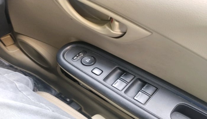 2017 Honda Brio S MT, Petrol, Manual, 49,917 km, interior