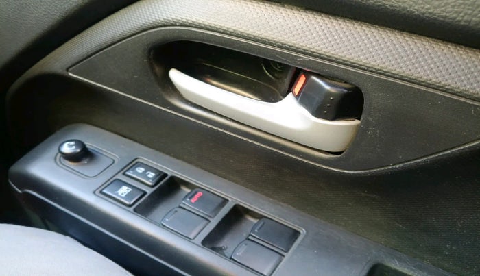 2024 Maruti New Wagon-R VXI 1.0, Petrol, Manual, 10,847 km, interior