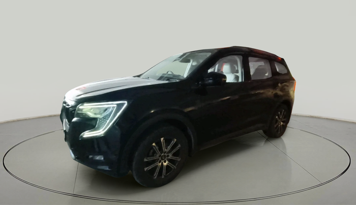 2022 Mahindra XUV700 AX 7 LUXURY D MT 7 STR, Diesel, Manual, 1,21,420 km, exterior