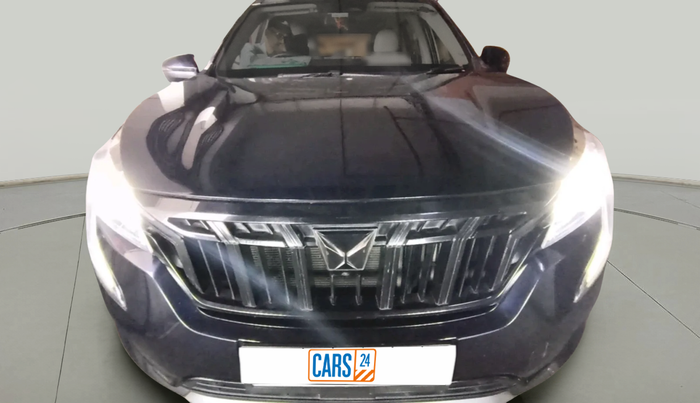 2022 Mahindra XUV700 AX 7 LUXURY D MT 7 STR, Diesel, Manual, 1,21,420 km, exterior