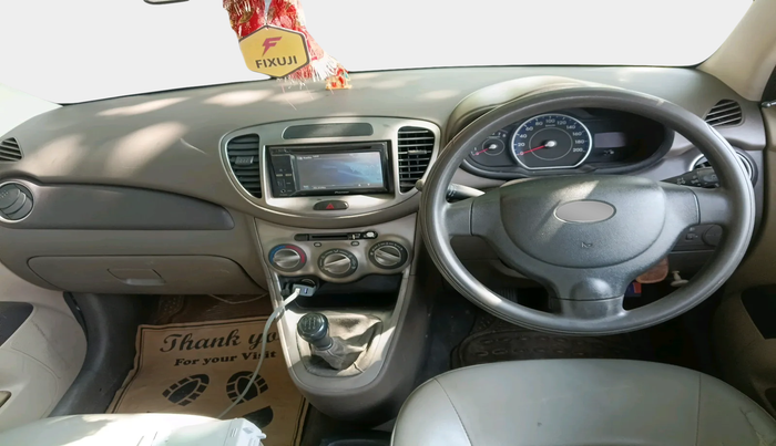 2011 Hyundai i10 ERA 1.1, Petrol, Manual, 48,085 km, interior
