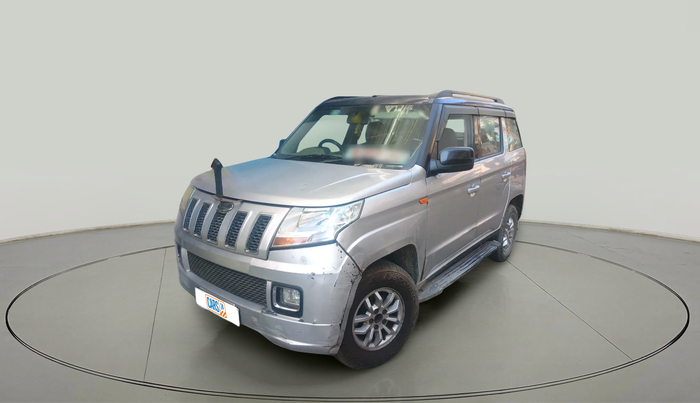 2017 Mahindra TUV300 T8, Diesel, Manual, 2,57,222 km, exterior