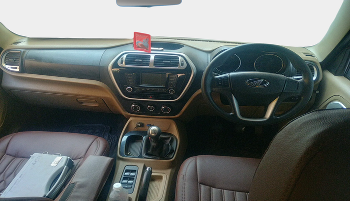 2017 Mahindra TUV300 T8, Diesel, Manual, 2,57,222 km, interior