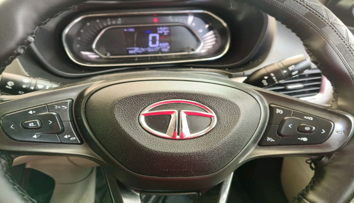 2020 Tata NEXON XZ PLUS (O) PETROL DUAL TONE, Petrol, Manual, 66,975 km, interior