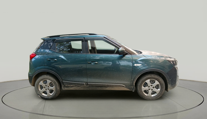 2020 Mahindra XUV300 W6 1.5 Diesel, Diesel, Manual, 43,367 km, exterior