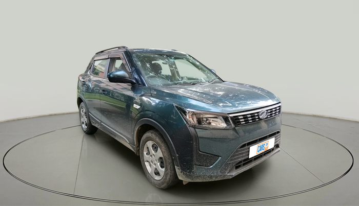 2020 Mahindra XUV300 W6 1.5 Diesel, Diesel, Manual, 43,367 km, exterior