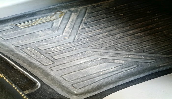 2020 Mahindra XUV300 W6 1.5 Diesel, Diesel, Manual, 43,367 km, interior