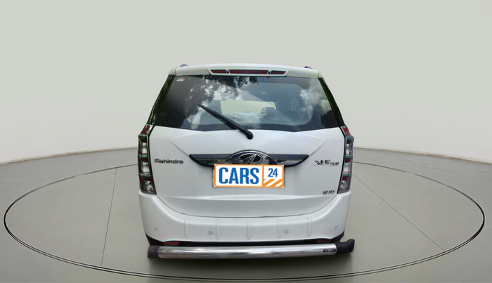 2016 Mahindra XUV500 W10, Diesel, Manual, 55,499 km, exterior
