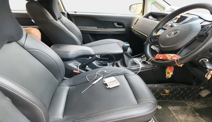 2019 Tata Hexa XT 4X2 7 STR, Diesel, Manual, 58,838 km, interior