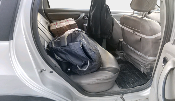 2016 Nissan Terrano XL (D), Diesel, Manual, 1,40,944 km, interior