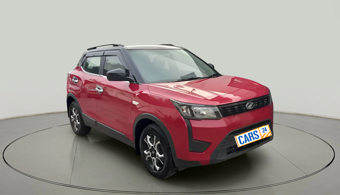 2019 Mahindra XUV300 W4 1.2 PETROL, Petrol, Manual, 51,165 km, exterior