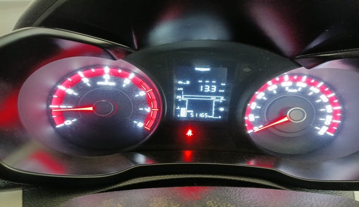 2019 Mahindra XUV300 W4 1.2 PETROL, Petrol, Manual, 51,165 km, interior