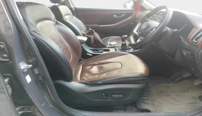 2021 Hyundai ALCAZAR 1.5 SIGNATURE MT 6STR, Diesel, Manual, 1,33,895 km, interior